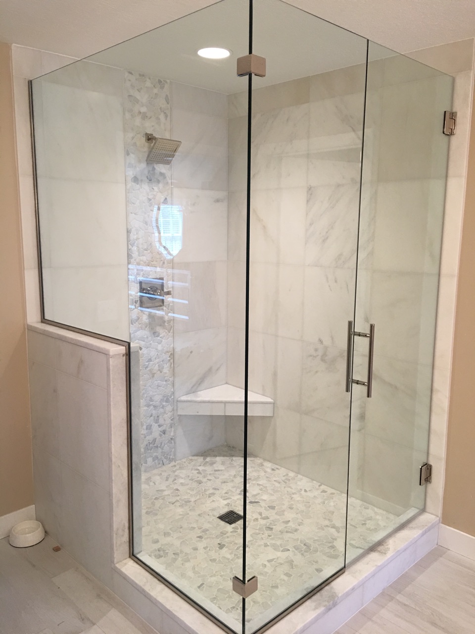 Mirrored shower enclosure